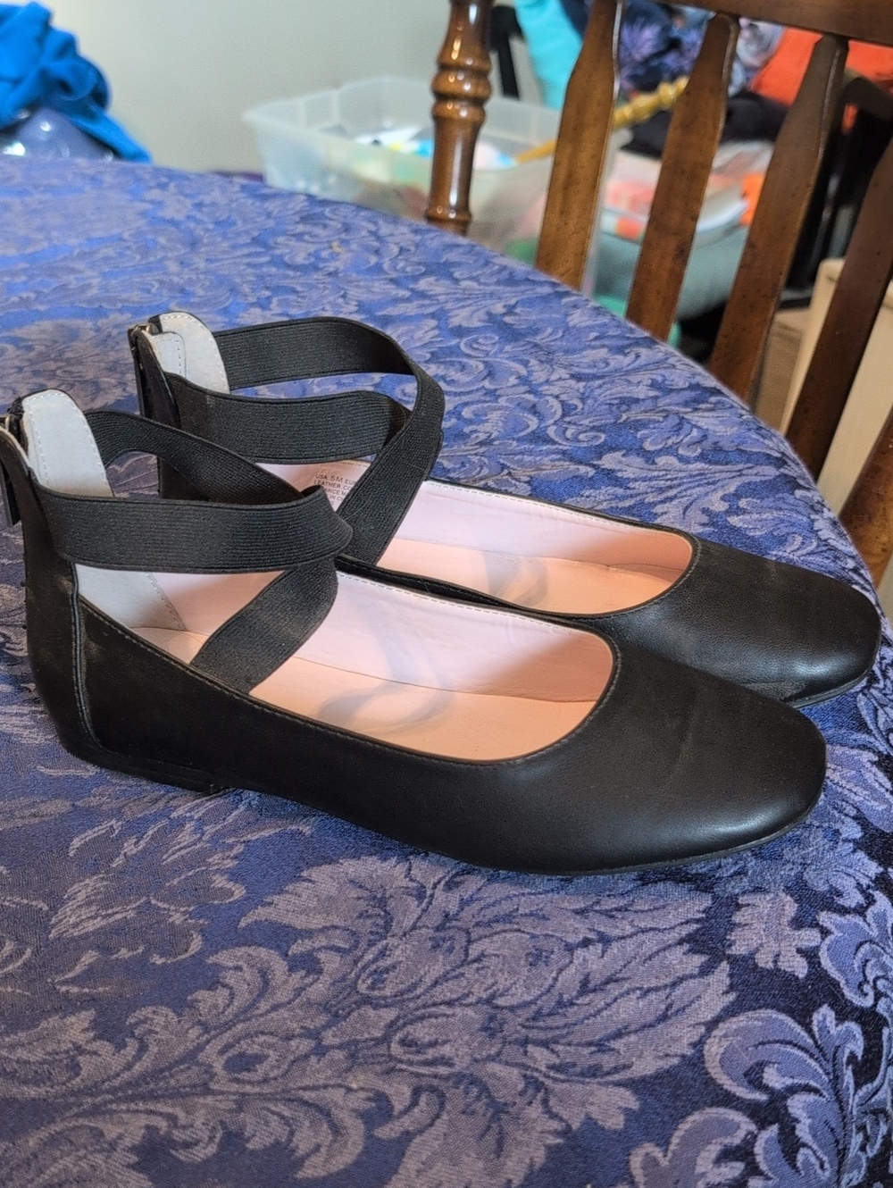 Black Women's Elastic Strap Ballet Flats